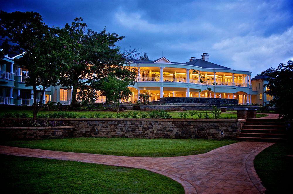 Hemingways Nairobi Hotel Kültér fotó