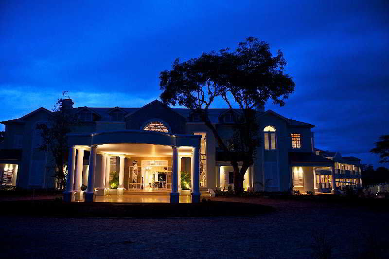Hemingways Nairobi Hotel Kültér fotó